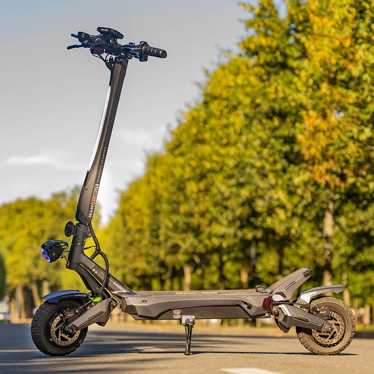 Say Hello to The High-performing Nanrobot N6 Electric Scooter