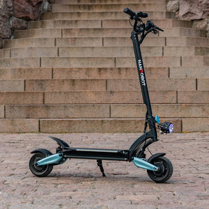 NANROBOT LIGHTNING ELECTRIC SCOOTER 8”WIDE WHEEL EVOLUTION-1600W-48V 18Ah - NANROBOT